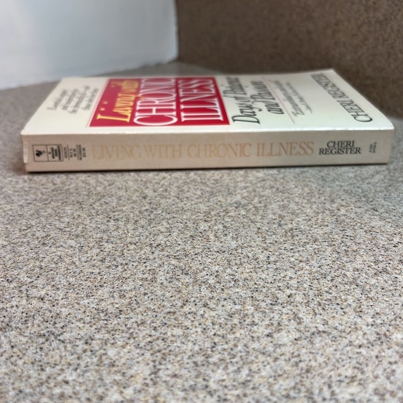 3-$15 Living with Chronic Illness Days of Patience and Passion by Cheri Register - Picture 5 of 6